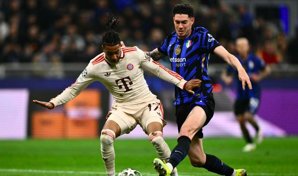  欧联杯次回合对决在即！圣安东尼奥马刺演练定位球，费城76人密集防守应对