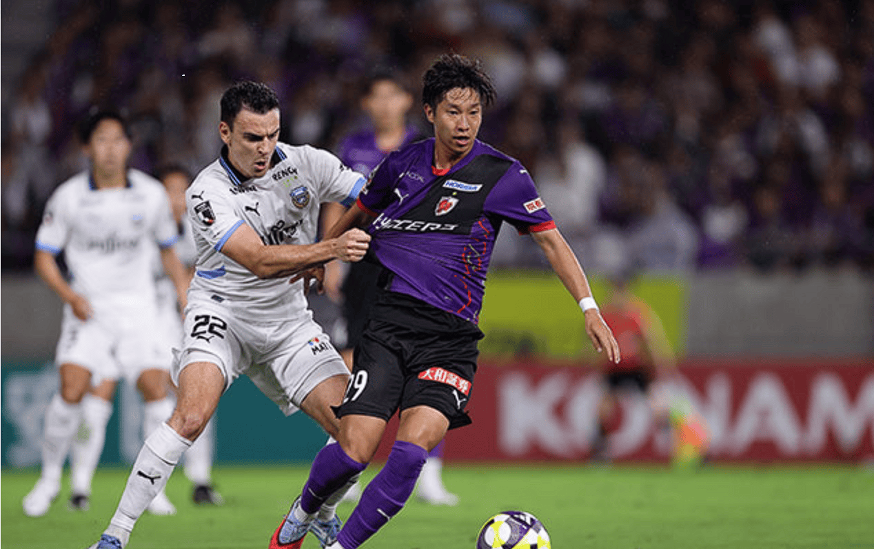 包含赛前速览：钻石联赛半决赛山东泰山对阵川崎前锋，三大看点值得期待的词条